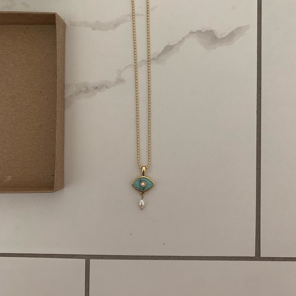 EVIL EYE NECKLACE